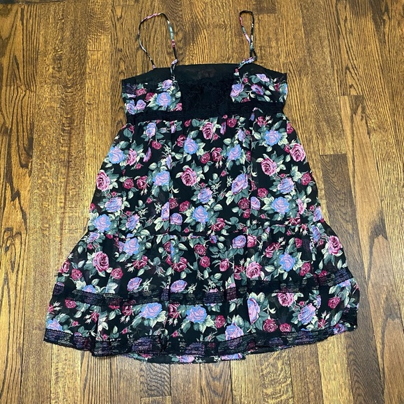 EUC F21 floral bohemian lace tiered flowy mini dress - Picture 7 of 13